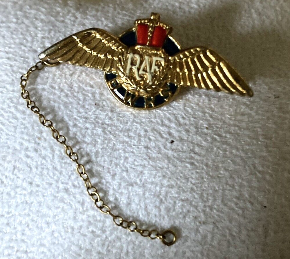 Vintage WWII RAF Pilot Wing PIN British War Relief Society Accessocraft