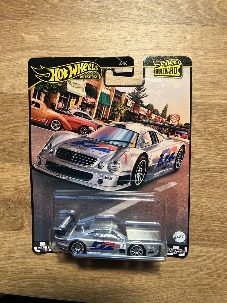 Hot Wheels - Boulevard Series - 1997 Mercedes-Benz CLK-GTR w/ RR's