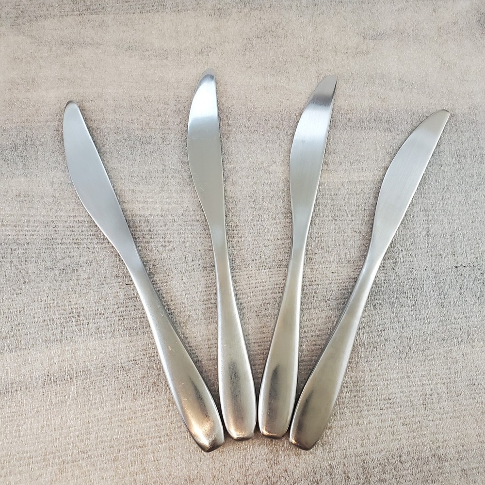 Oneida Stainless Stafford Set of 4 9 3/8-Inch Dinner Knives, 18/10 Stainless Steel, Satin Finish Cutlery