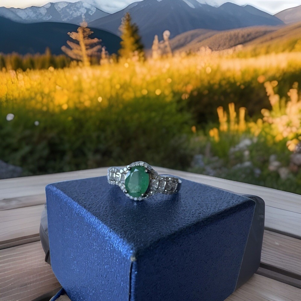 Emerald and Diamond Ring for Women Size 7