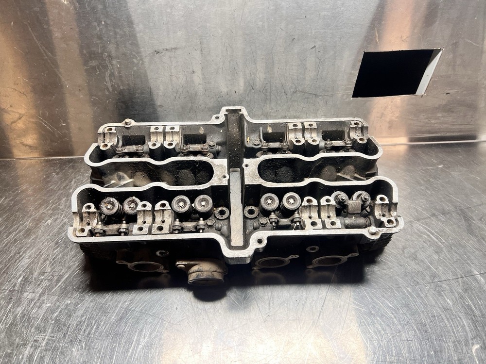 Suzuki GSX750 GSX 750 Cylinder Head Engine Motor  OEM Genuine Katana 84 1984