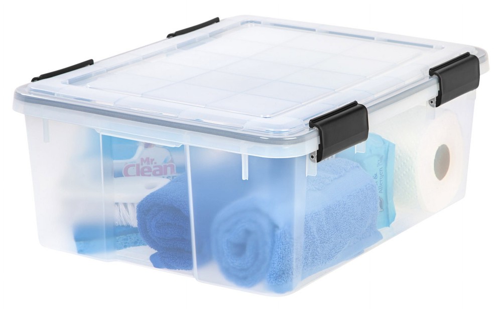 IRIS USA 30.6qt Weatherproof Airtight Plastic Storage Bin with Secure Lid