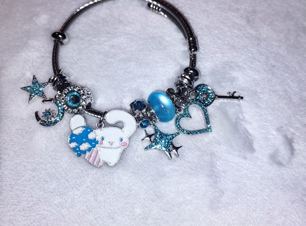 Cinnamonroll Pandora Sanrio Charm Bracelet with Cute Blue Theme and Adorable Cinnamonroll Design