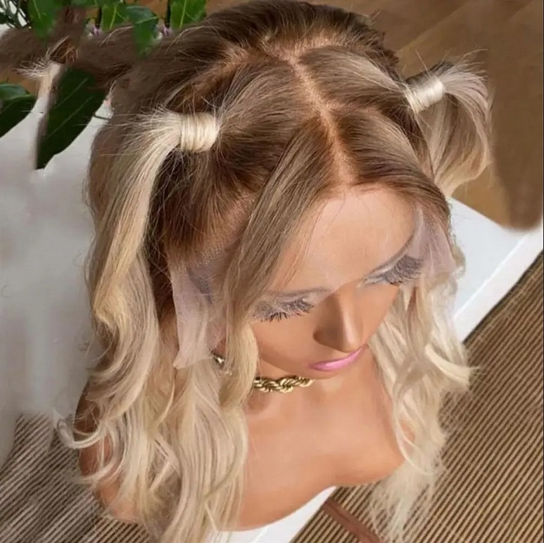 Body Wave Ash Blonde Wig With Dark Roots 13x4 Lace Front Human Hair Wigs