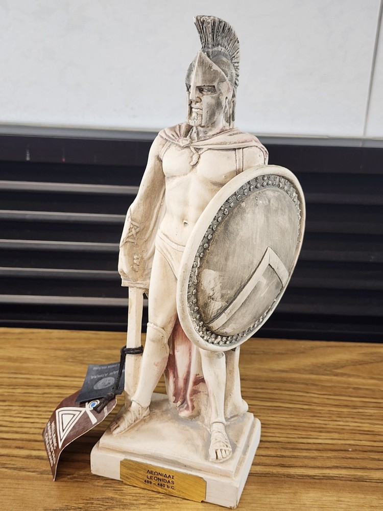 Ancient Greek Spartan King Warrior Hero Leonidas sculpture statue10