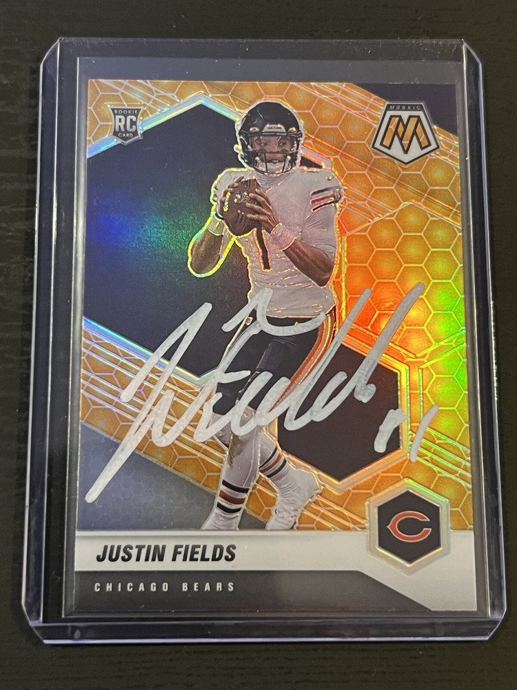 2021 Justin Fields Mosaic Honeycomb Beckett Certified  Auto