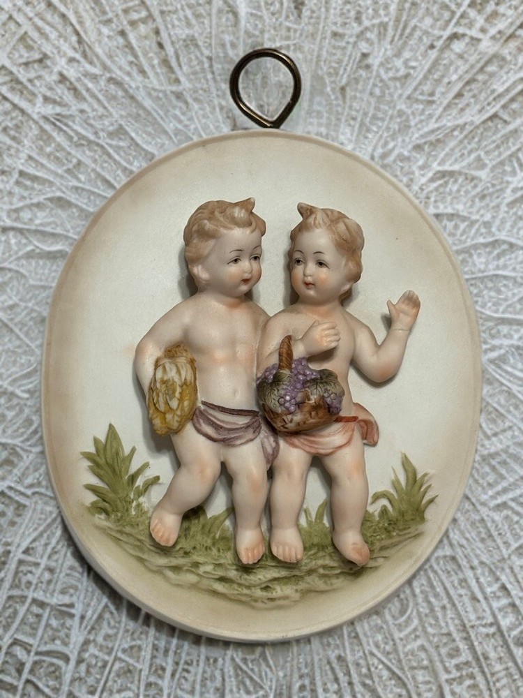 Vintage Cherub Porcelain Wall Plaque #7332 READ DESCRIPTION for details