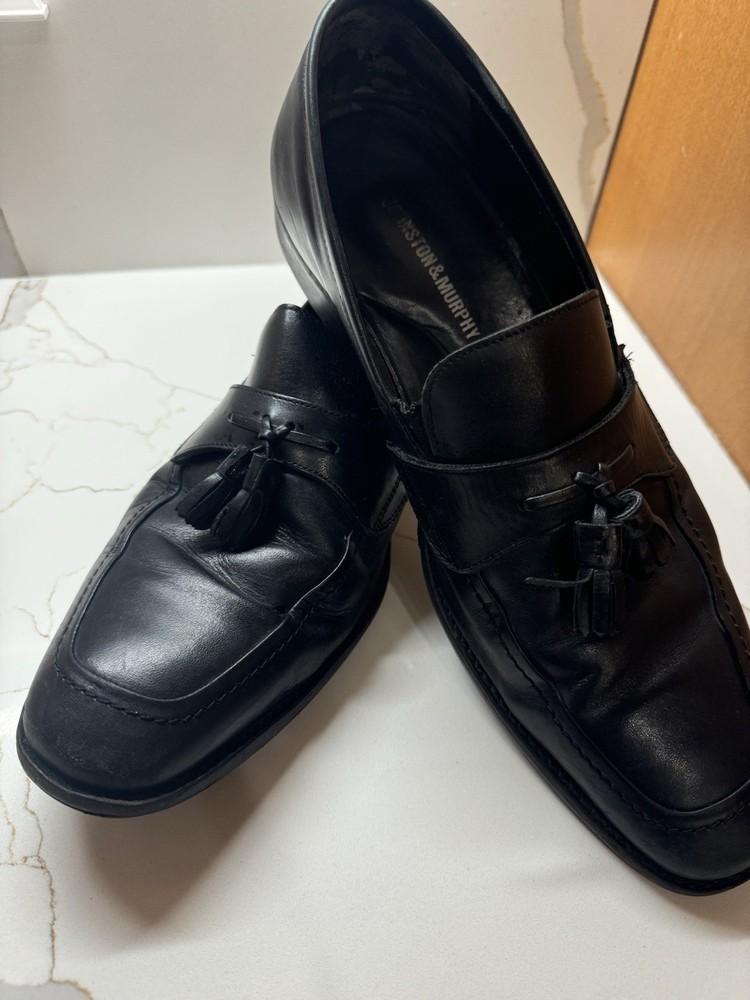 Johnston & Murphy Shoes Mens Size 11 Black Leather Tassel Loafers Dress Slip On
