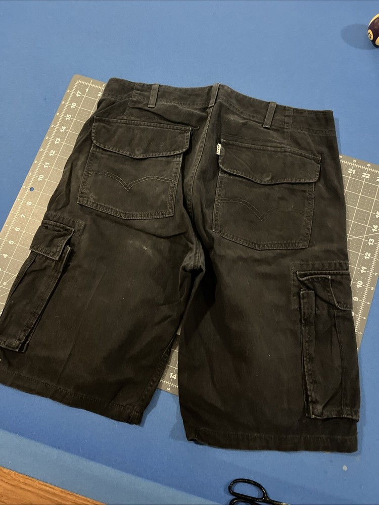 VTG Levi’s Men’s Cargo Pants Size 31 Black Cotton Pocket Baggy Wide-Leg