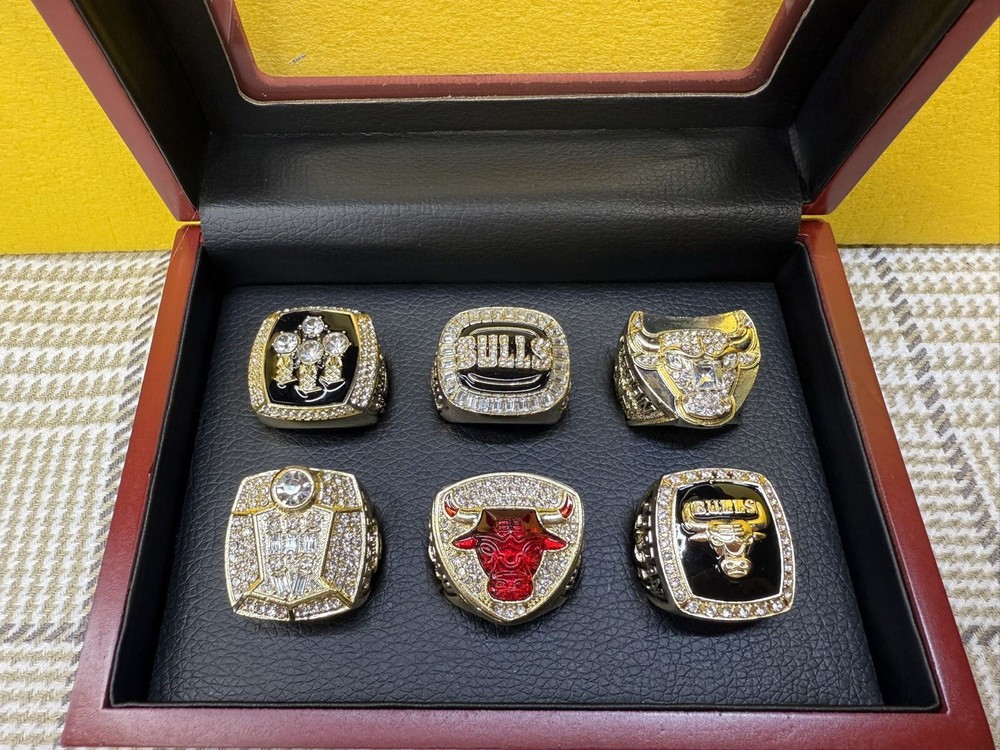 souvenir Michael Jordan - 6 Chicago Bulls Ring Set  size11
