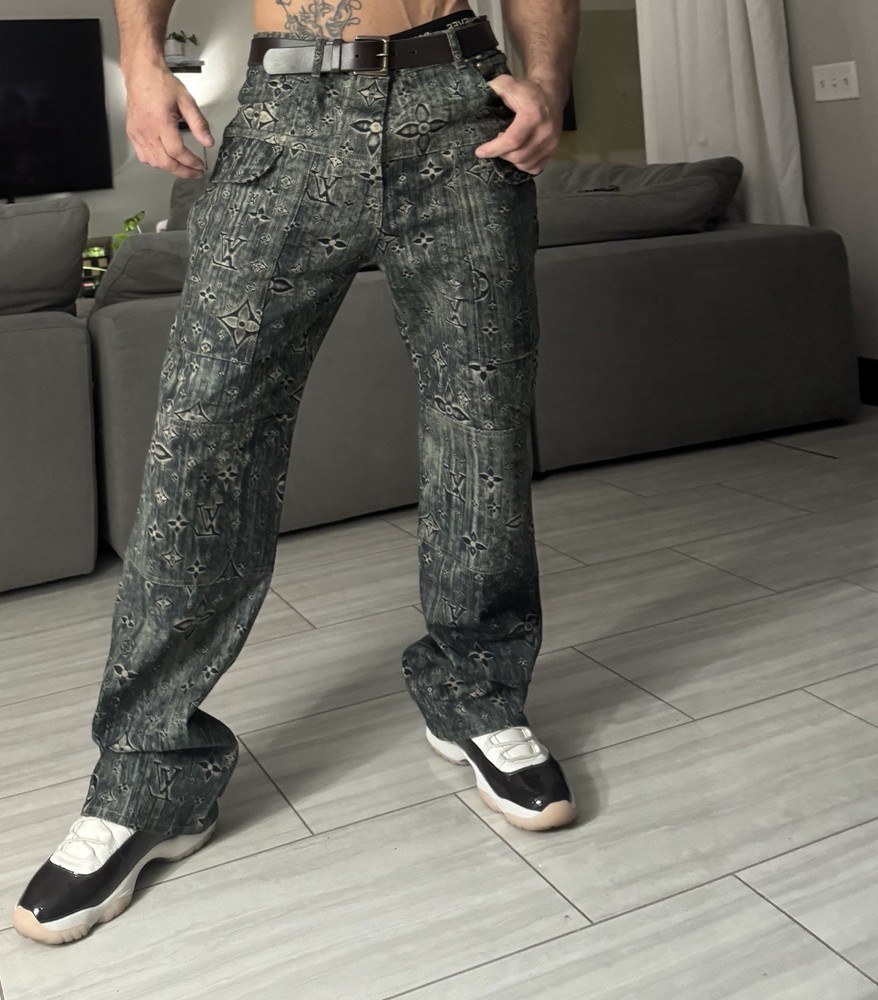 New Louis Vuitton Men’s Jeans- MONOGRAM TAILORED DENIM PANTS