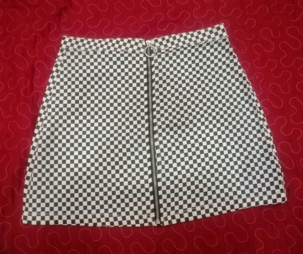 OVS Women's skirt, white and black, size EUR 42
