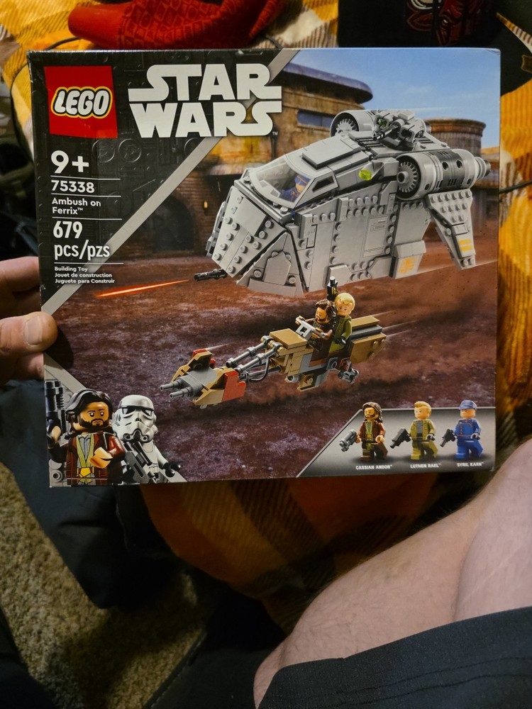 LEGO STAR WARS Ambush on Ferrix 75338 Brand new in Sealed Box!