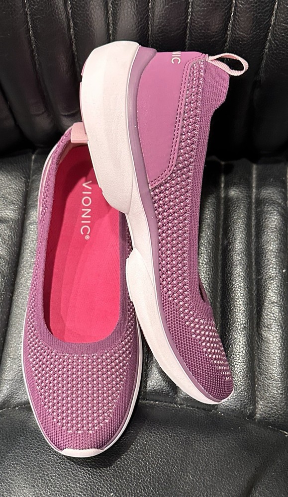 VIONIC KALLIE Purple Leightweight Slip Ons US Size 7M $99 B10