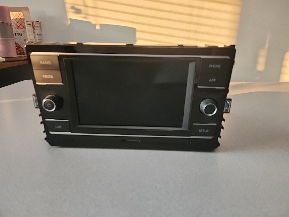 VW Discover Media MIB2 5G6 035 868 OEM Touchscreen Radio Bluetooth CarPlay