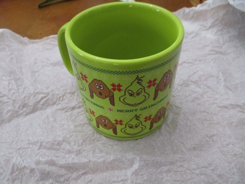 Dr Seuss 2015 Green Merry Grinchmas Grinch-Max Christmas Holiday Coffee Mug Cup
