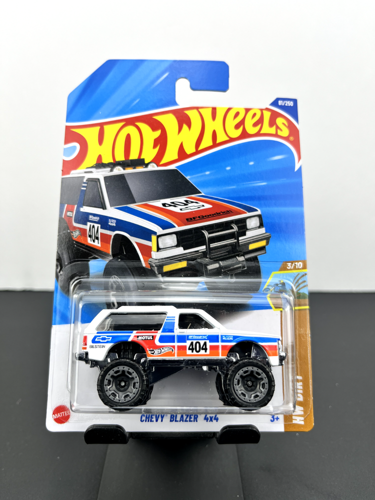 Hot Wheels 2025 Mainline HW Dirt Chevy Blazer 4x4 White #81