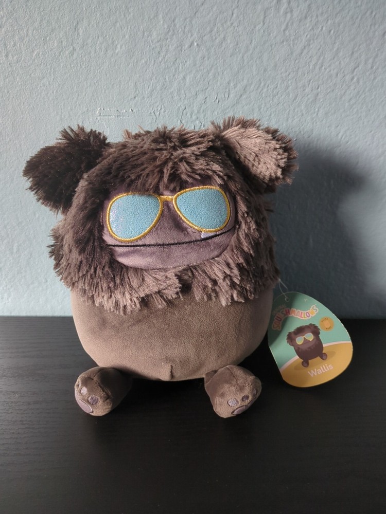 Squishmallows Wallis Yeti Sunglasses Bigfoot 8” Ultra Rare Gold Tag - NEW!