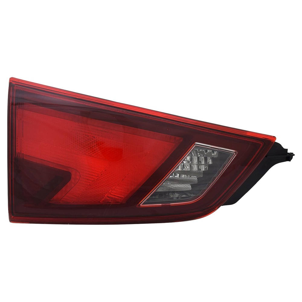 2017-2019 Nissan Rogue Sport Driver Side Tail Light Assembly Replacement