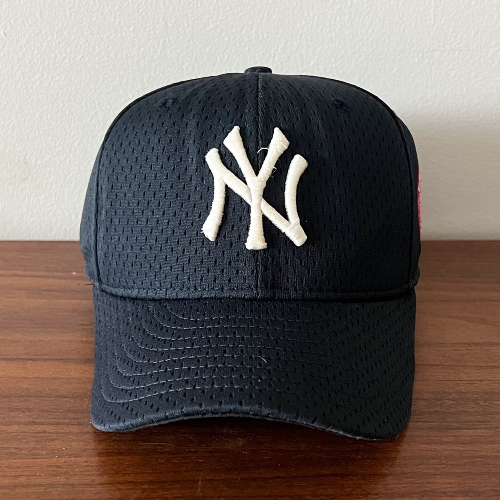 New York Yankees New Era Fitted Hat Size 7 3/8 Mesh Navy 5950 Authentic