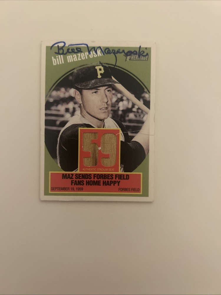 2008 Topps Heritage Flashbacks Relic Bill Mazeroski Autographed Pirates #1 Game Used Memorabilia Card