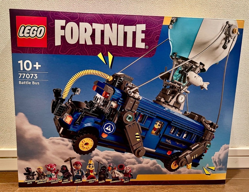 LEGO Fortnite Battle Bus 77073 954-Piece Set Sealed New From Japan