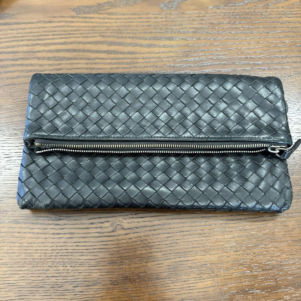 Bottega Veneta Black Leather Braided Clutch Bag with Intrecciato Weave