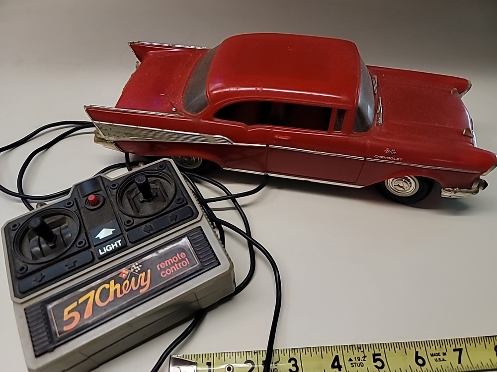 Vintage 1986 New Bright 57 Chevy RC Car Hong Kong Tested Working Remote Control