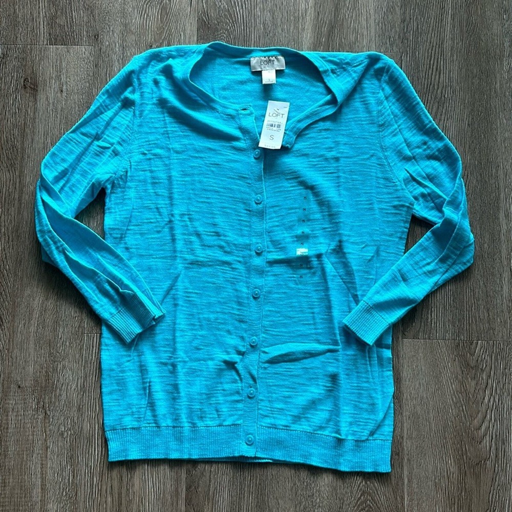 NWT LOFT Button Front Cardigan