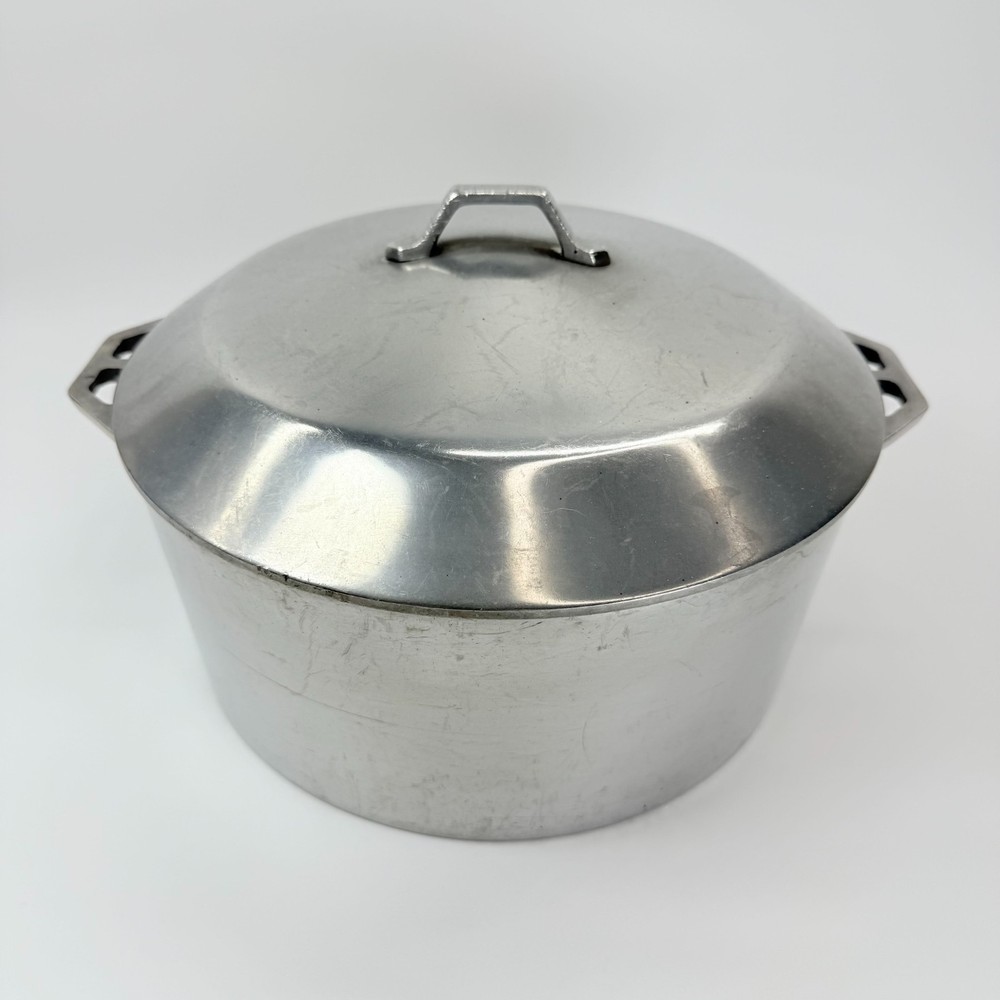 Vintage Aluminum Roasting Pot Dutch Oven With Lid Stew Stock Soup Cookware