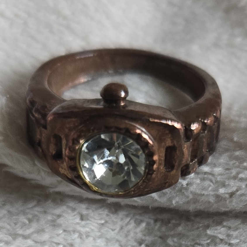 Bronze Tone Band Ring Round Clear Stone Bezel Setting Size 5 Fashion Metal