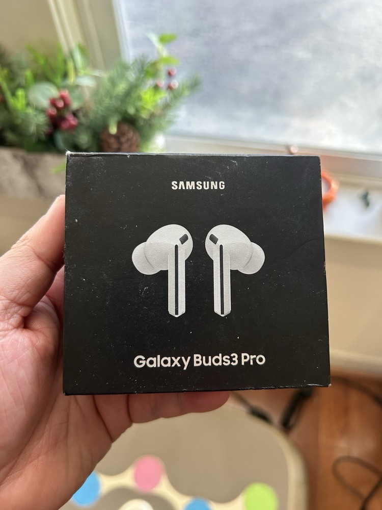 Samsung Galaxy Buds3 Pro SM-R630 True Wireless Bluetooth Earbuds New Sealed!🔥