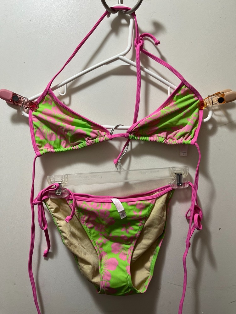 victorias secret string bikini floral pattern set medium
