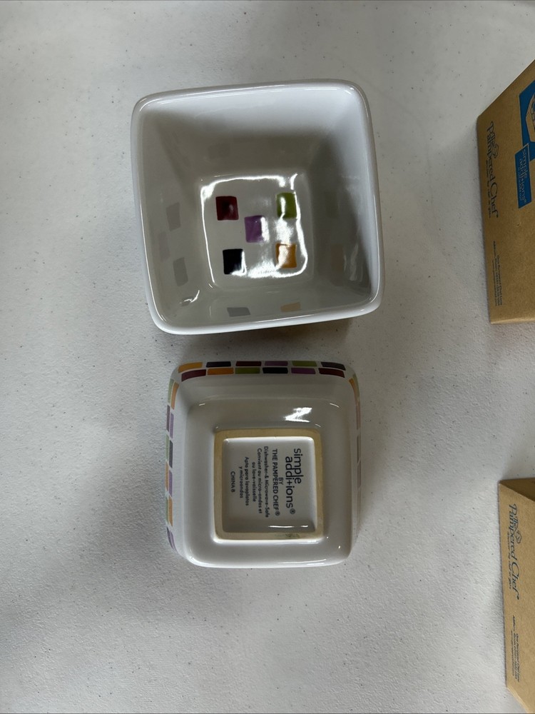 The Pampered Chef Tiles Small Bowl #2023 Never Used 2 Bowls ORIGINAL BOXES