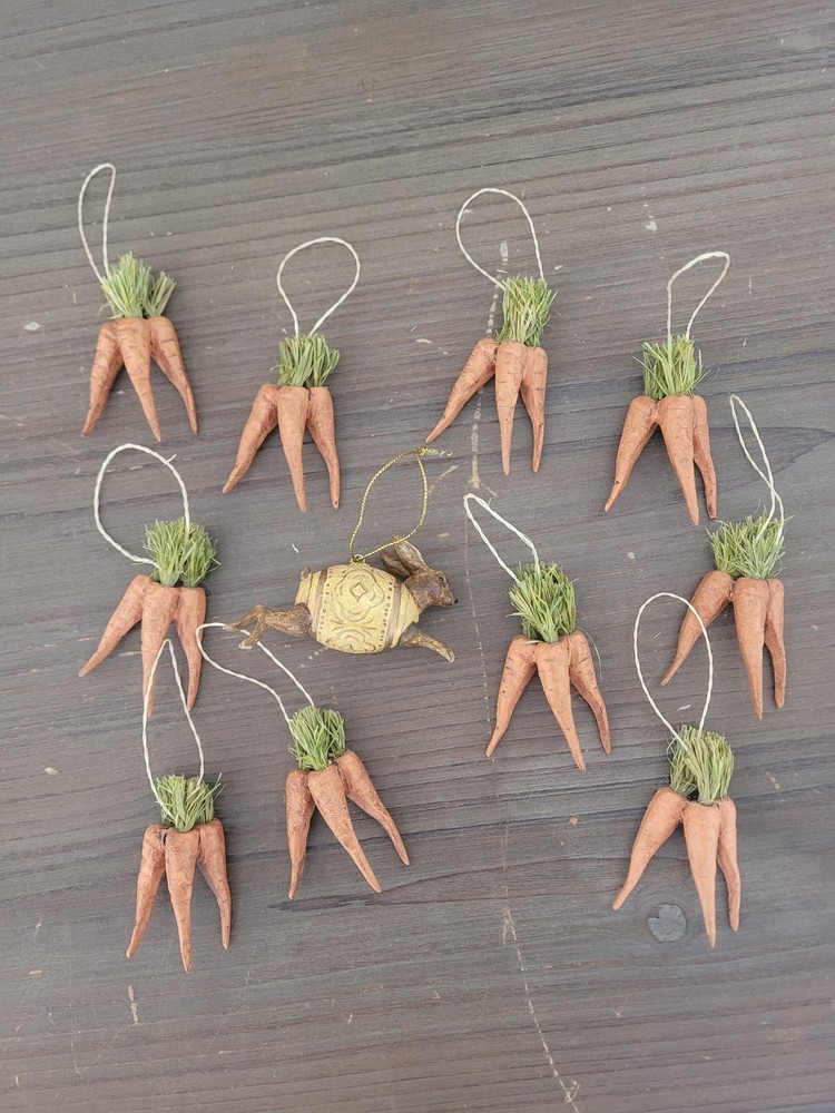 Vtg Mini Carrot Easter ornaments realistic Bonus Wood Bunny Ornament