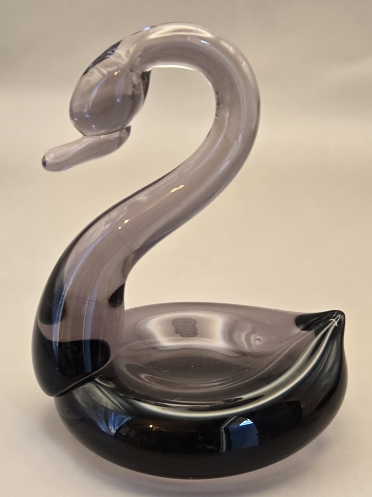 Hand Blown Purple Art Glass Swan Ring Dish. 3.75