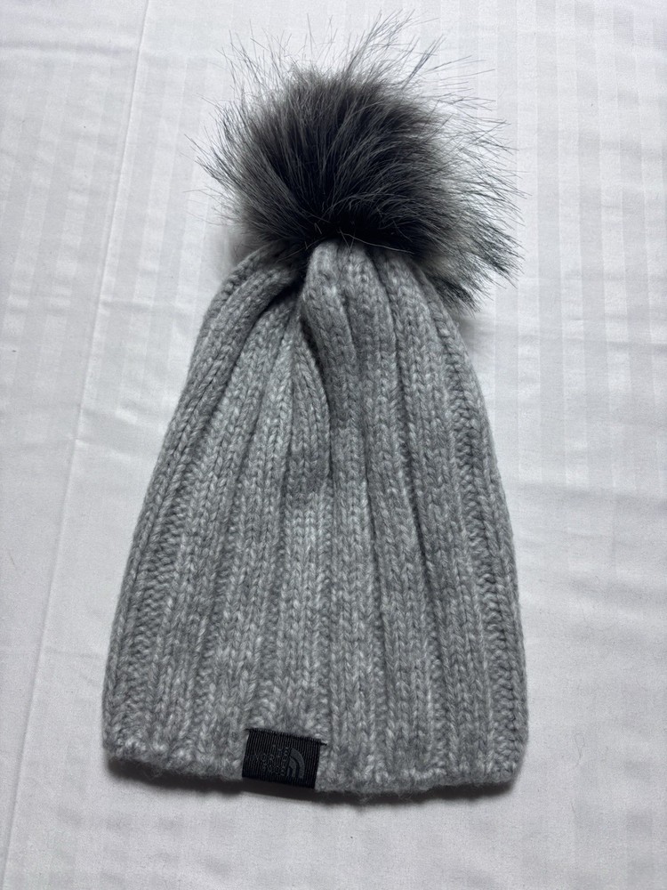 North Face Women’s Shinsky Beanie in Black & Gray One Size