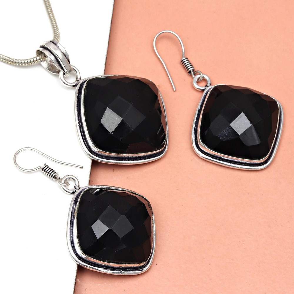 Black Spinal Pendant Gemstone Jewelry Handicraft Valentines Day Gold