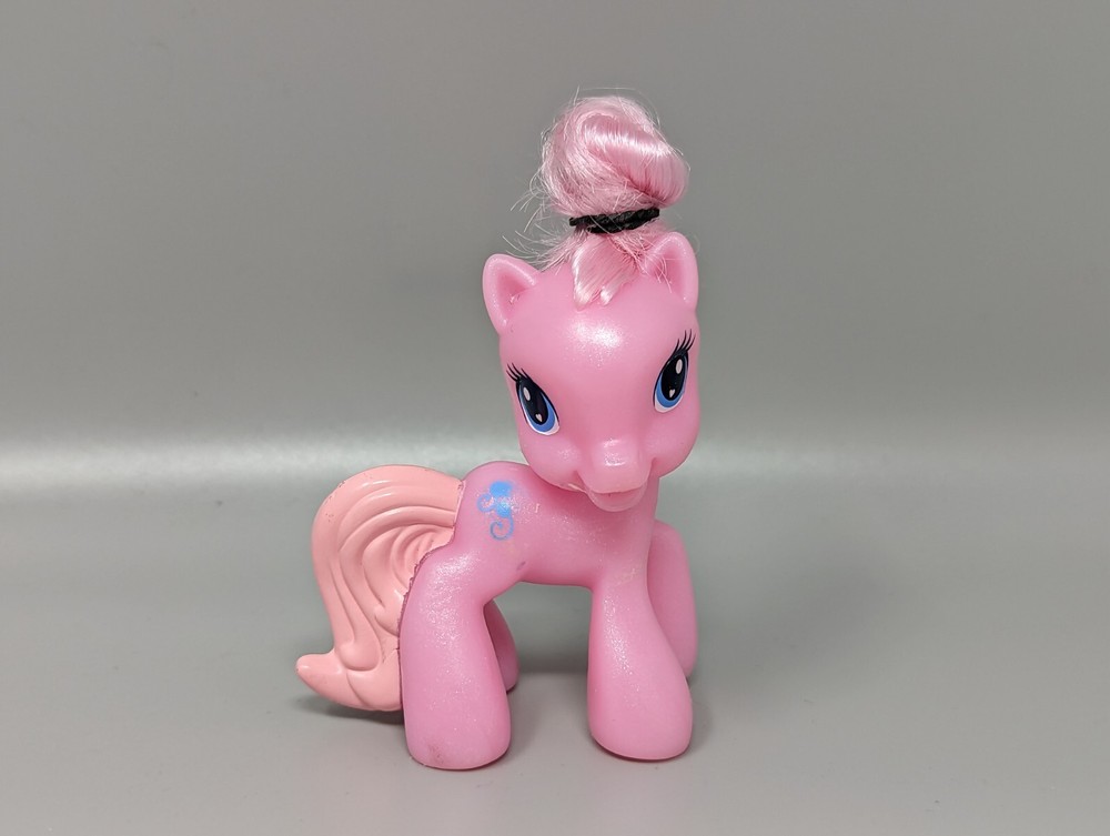 Hasbro McDonalds 2009 My Little Pony Happy Meal Toy #2 Pinkie Pie Pony Figure