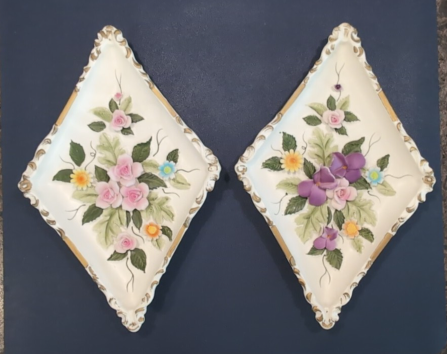 Set of 2 Porcelain Wall Hangings – Hand Painted Floral Mid Century Lefton Style