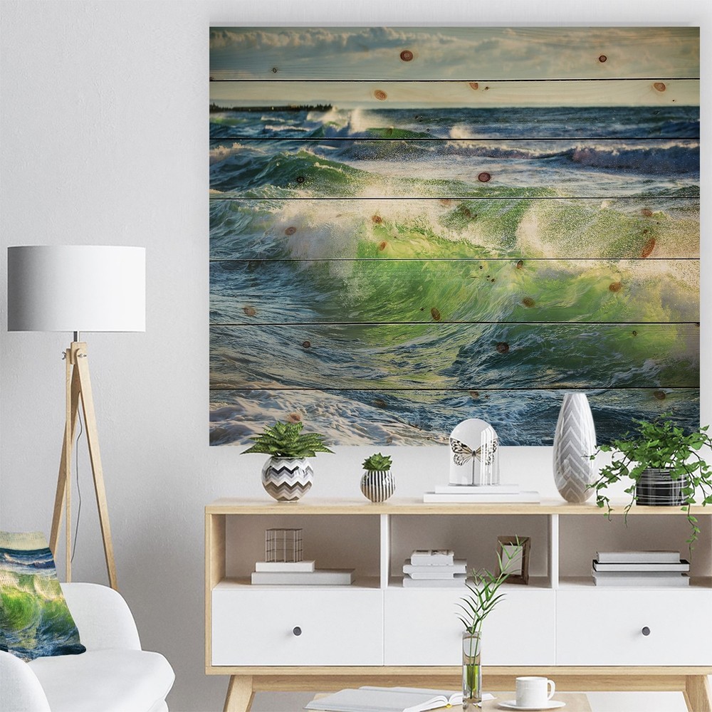 Designart 'Sunrise and Shining Waves in Ocean' Beach Photo  Small