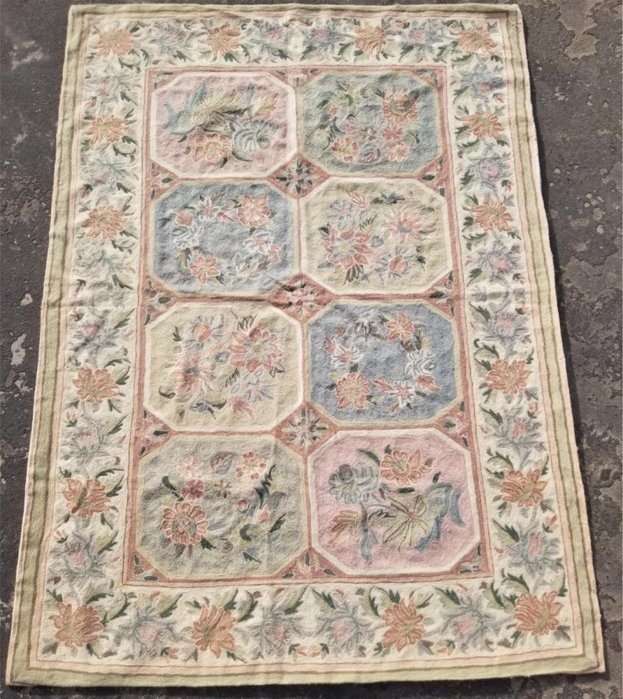 Vintage Traditional Handmade Kashmiri Chain Stitch Floral Wool Rug 164x120cm