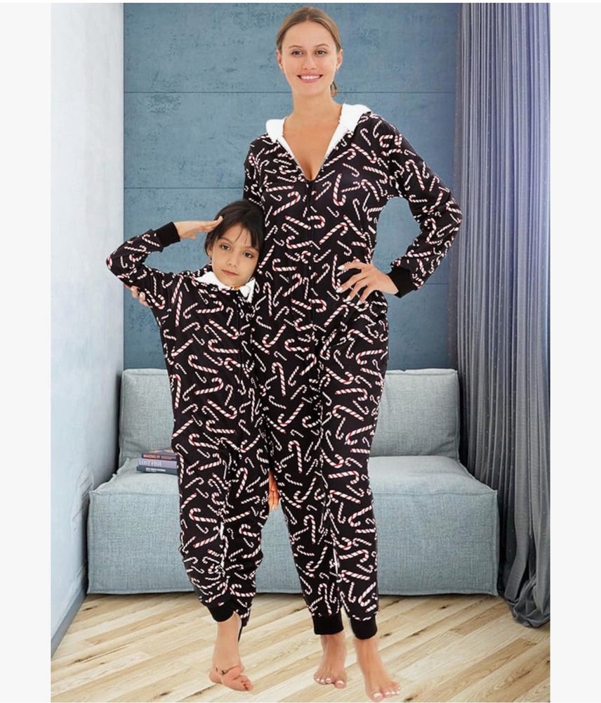 NIP SMALL W Christmas Family Matching Pajamas Soft Zipper Jumpsuit