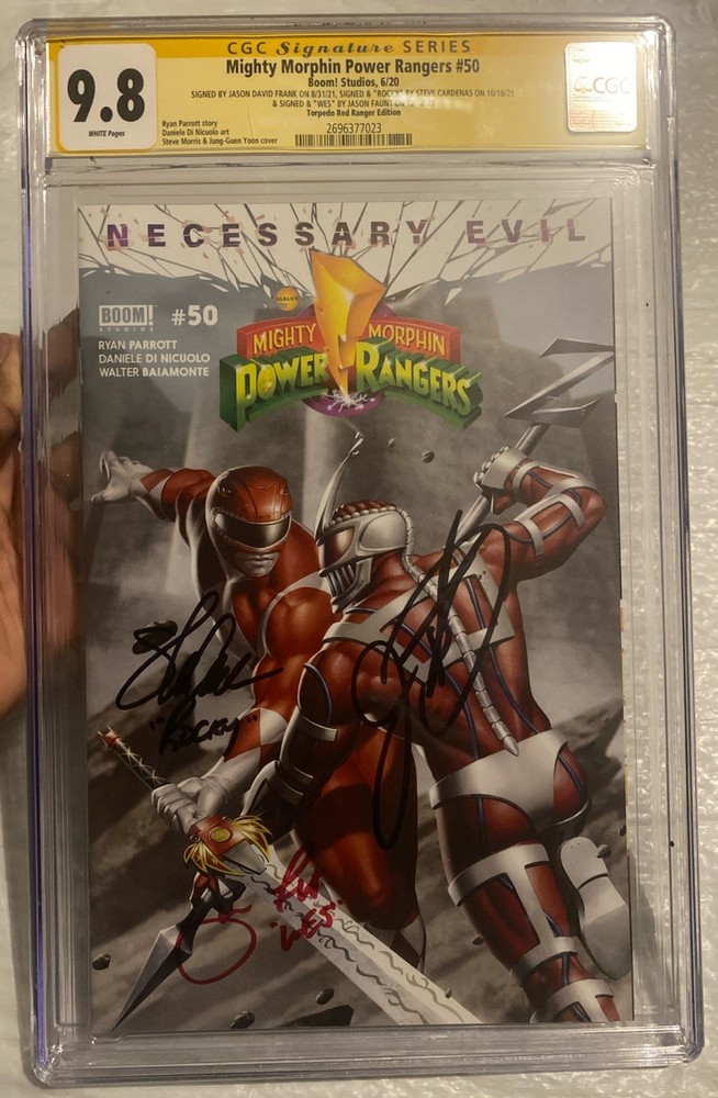 3X SIGNED MIGHTY MORPHIN POWER RANGERS 
