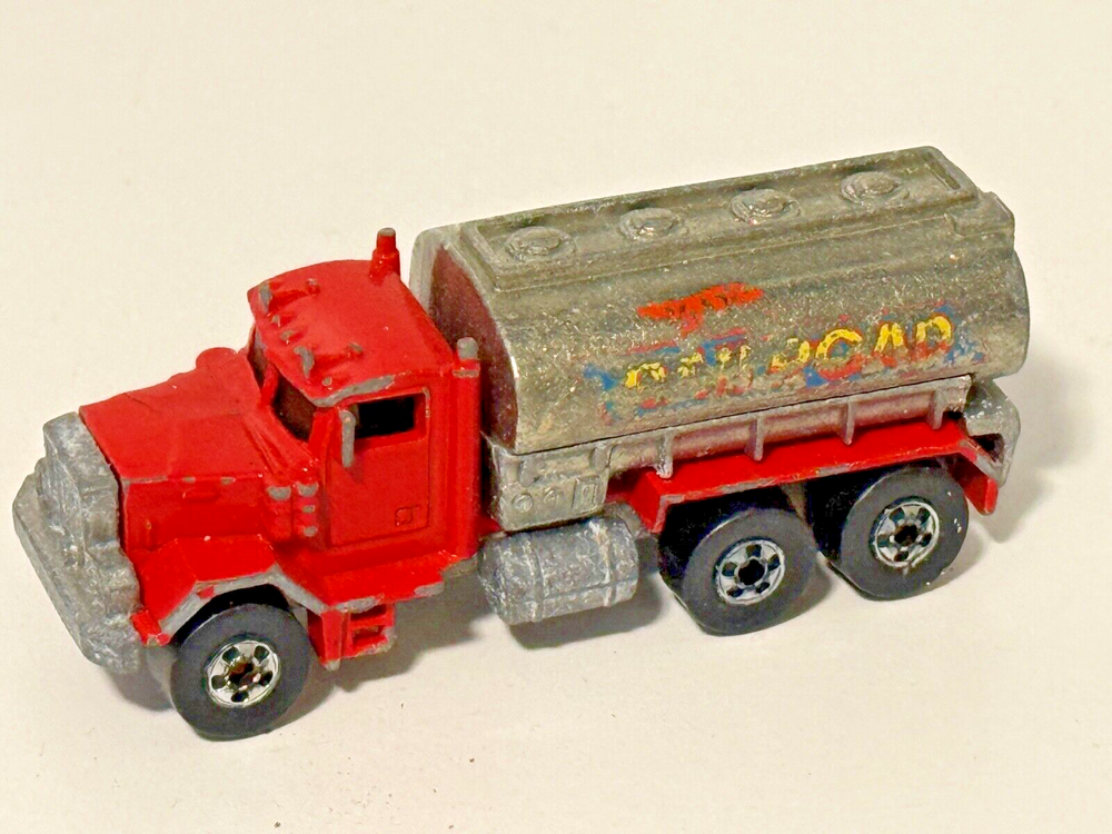 Mattel Hot Wheels 1979 Peterbuilt Tanker 1:64 die cast