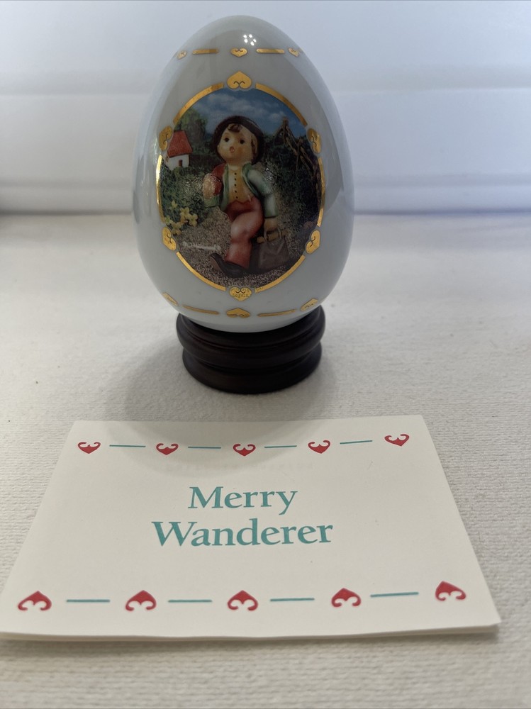 Vintage Danbury Mint M.I. Hummel Porcelain Egg German Merry Wanderer 23 kt Gold