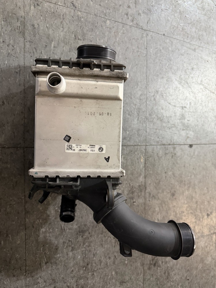 OEM 2018-2024 BMW M5 F90 Intercooler Turbo cooler Left Side 7852407