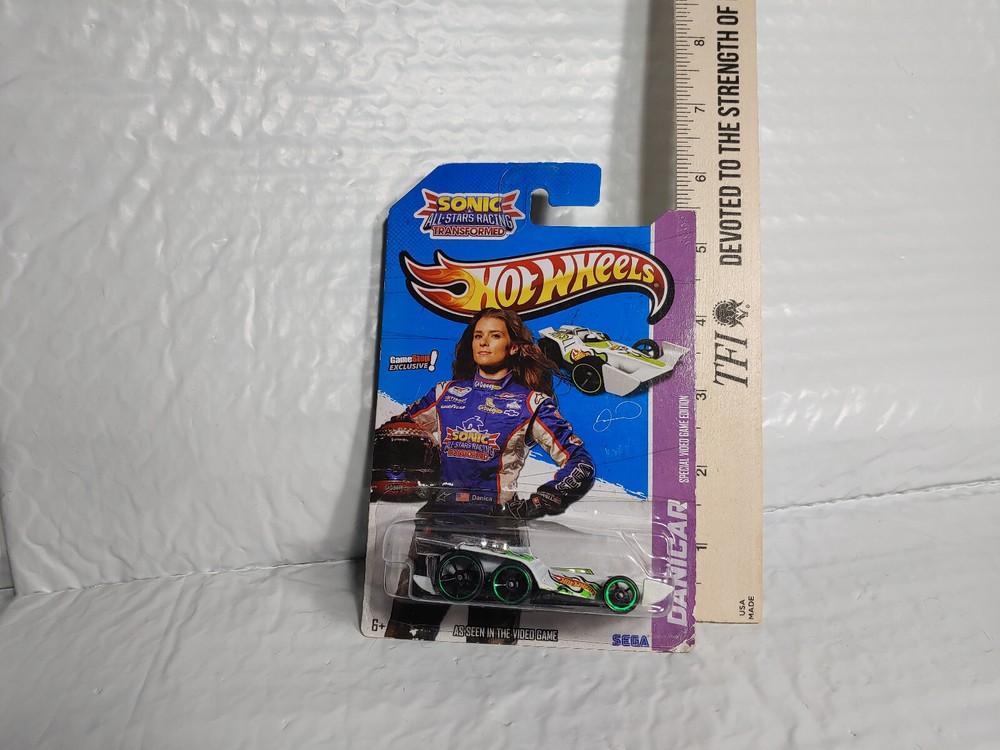 2012 Hot Wheels Danicar Special GameStop Video Game Edition SEGA Sonic All-Stars