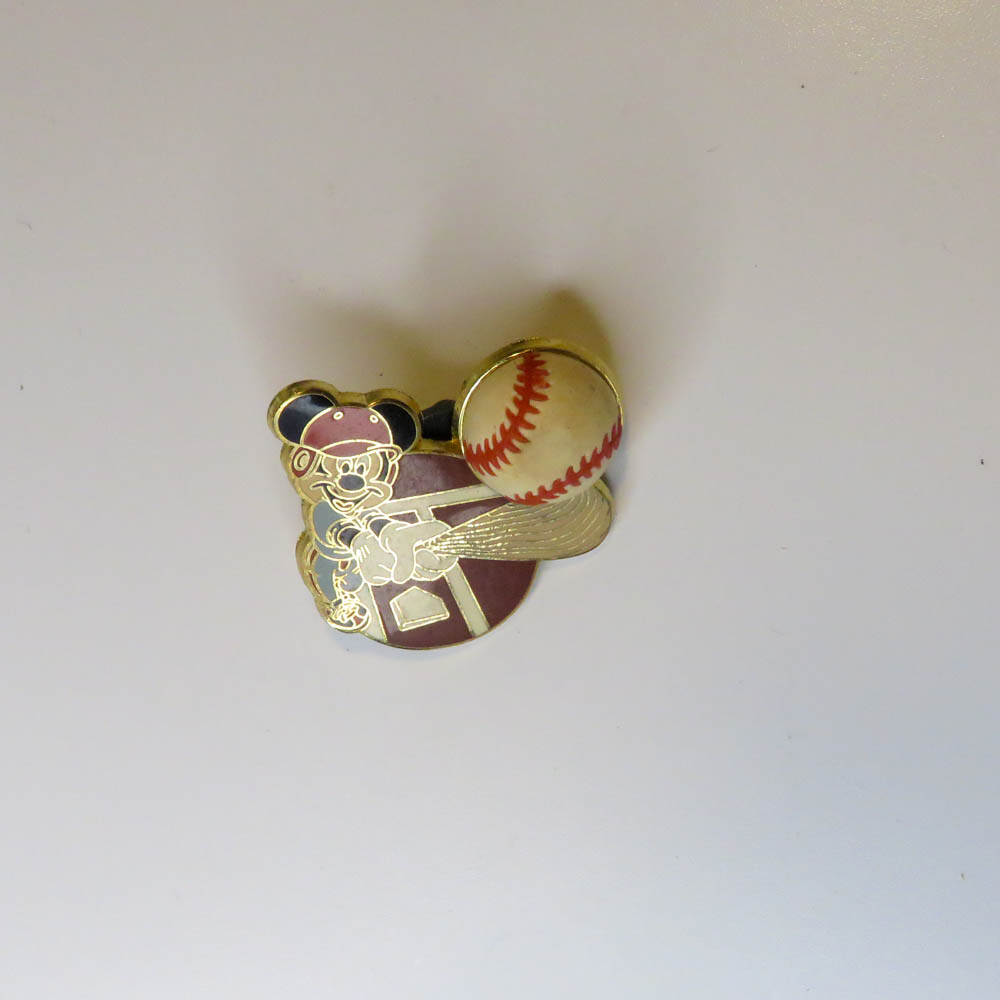 Disney 2002 Mickey Mouse Baseball Trading Pin World Collection