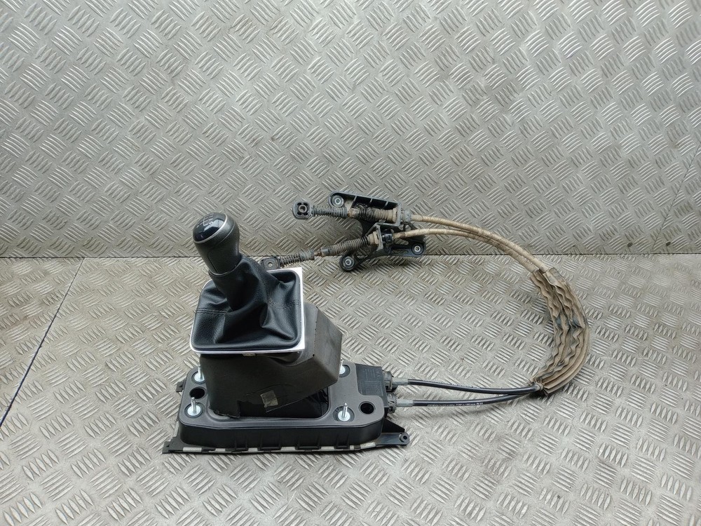 VOLKSWAGEN GOLF GEAR SHIFTER SELECTOR 5 SPEED MANUAL 5Q0711049AP MK7 2013-2020